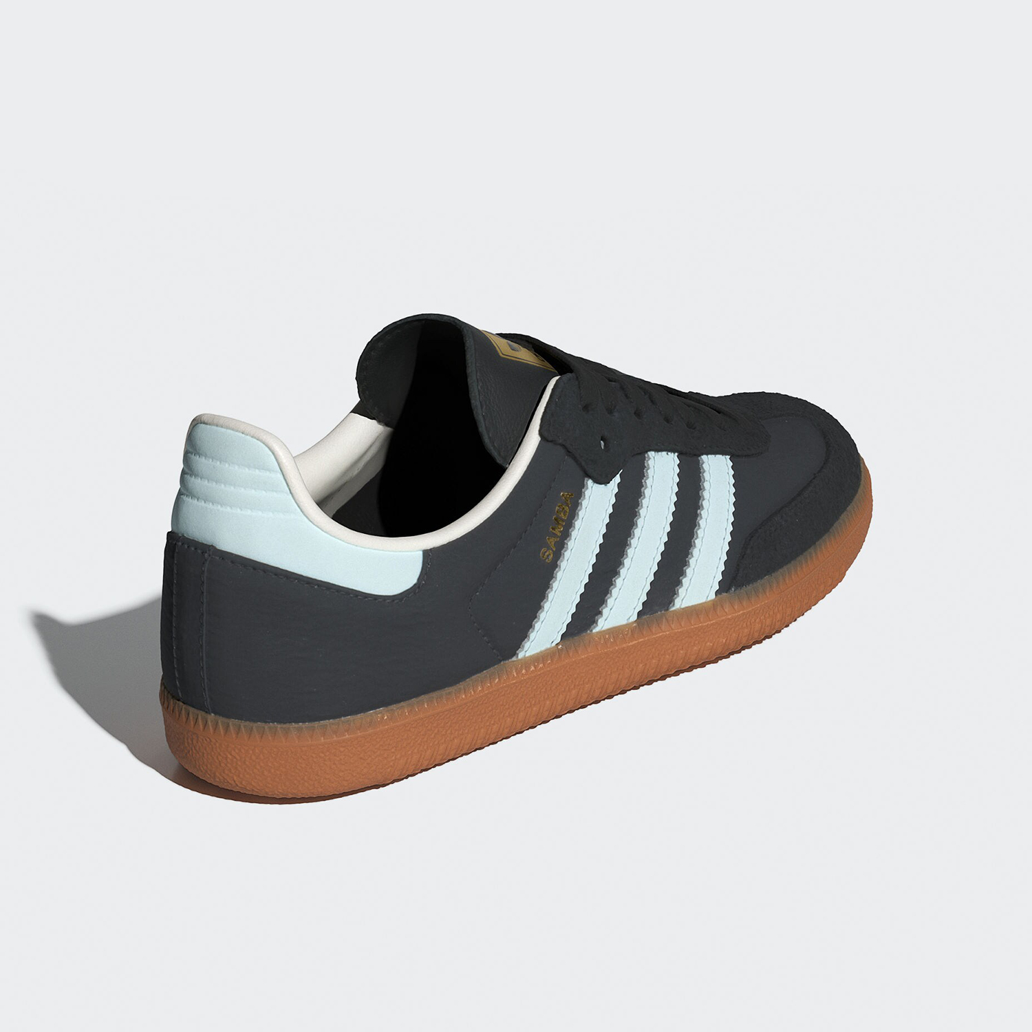 Sepatu Olahraga Klasik Adidas  - Adidas Shoes Gazelle ulasan dan harga